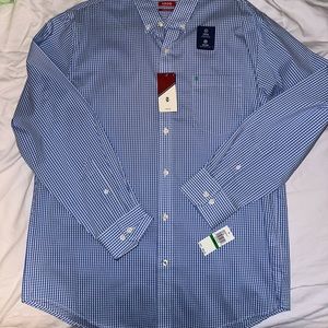 Men’s izod button down